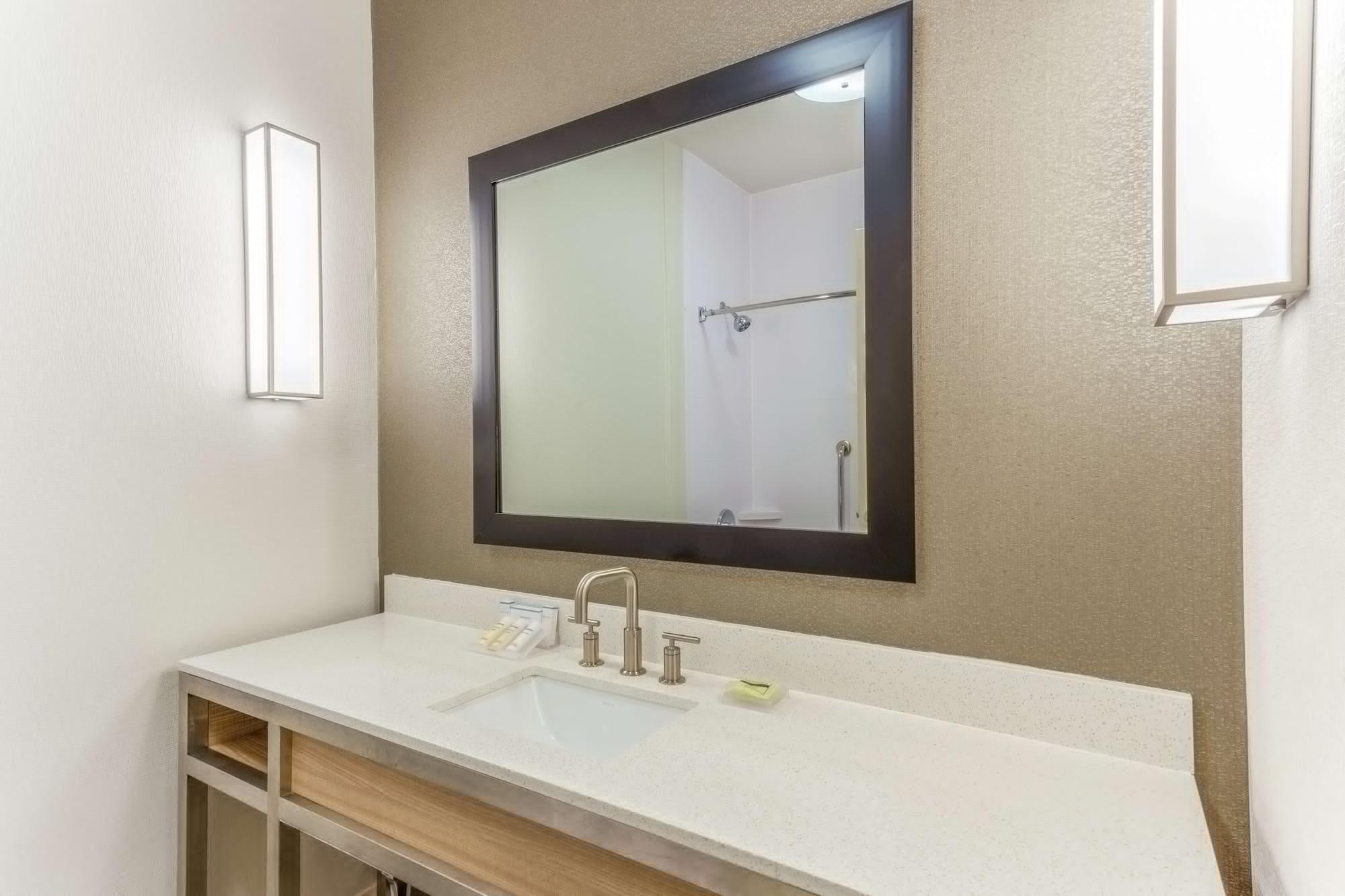 Hilton Garden Inn Saint Charles Εξωτερικό φωτογραφία