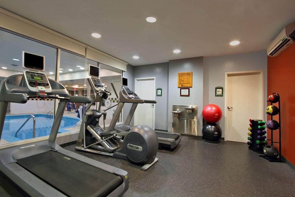 Hilton Garden Inn Saint Charles Εξωτερικό φωτογραφία