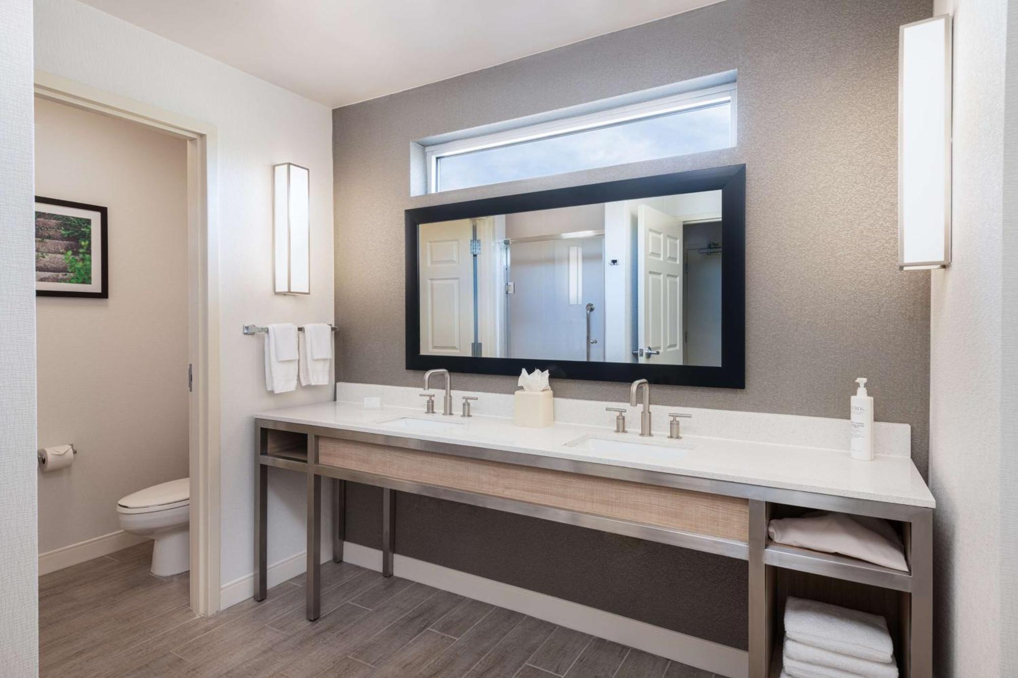 Hilton Garden Inn Saint Charles Εξωτερικό φωτογραφία