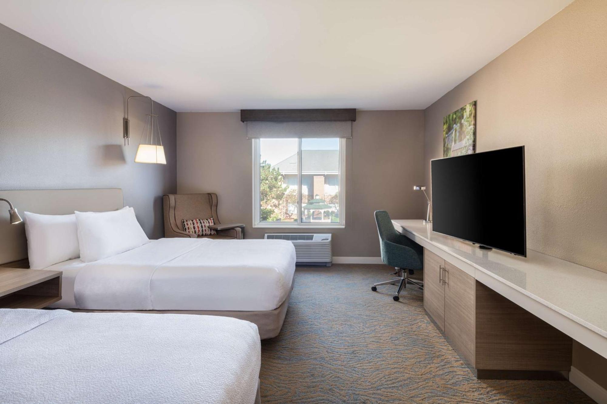 Hilton Garden Inn Saint Charles Εξωτερικό φωτογραφία