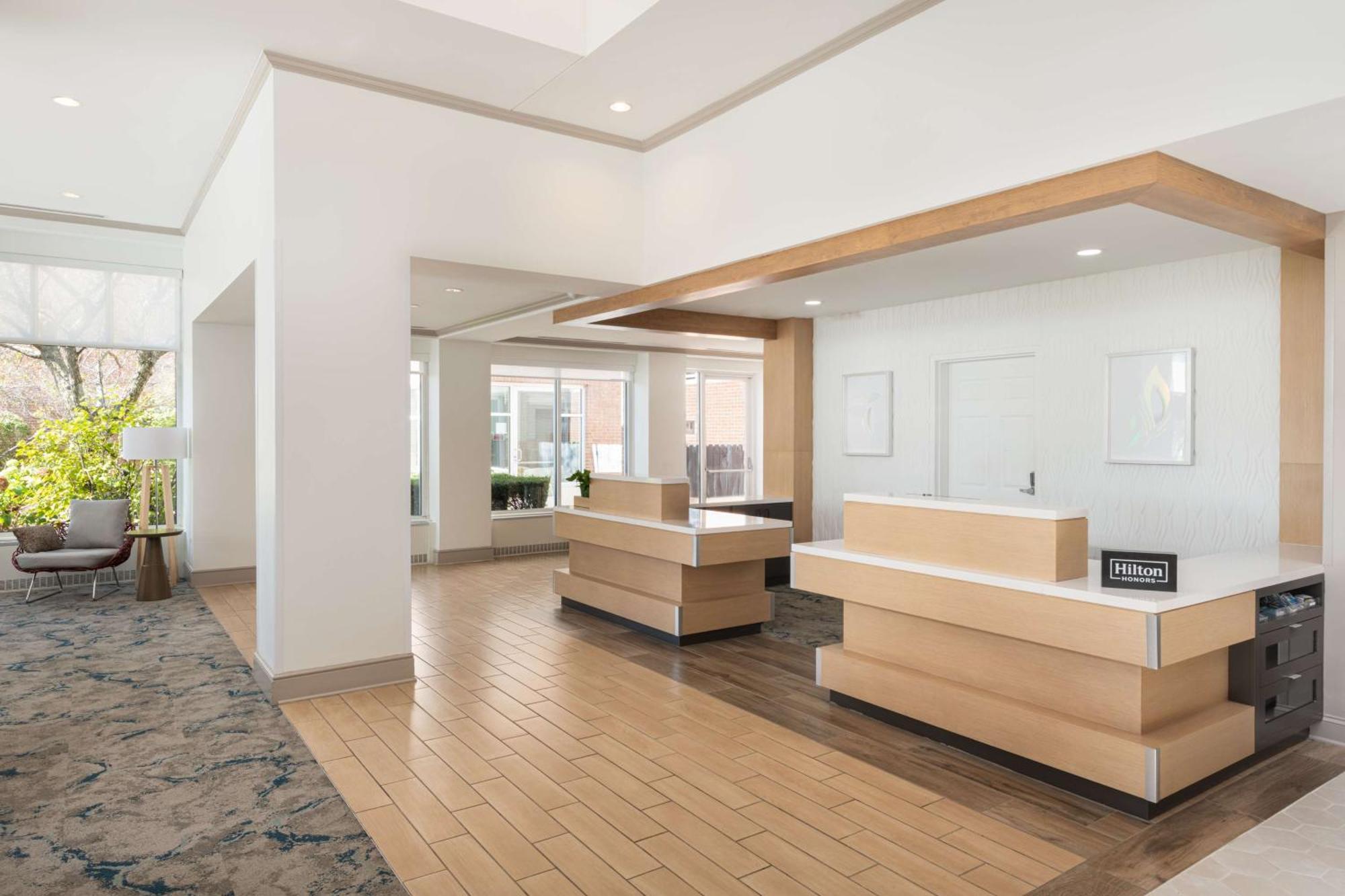 Hilton Garden Inn Saint Charles Εξωτερικό φωτογραφία